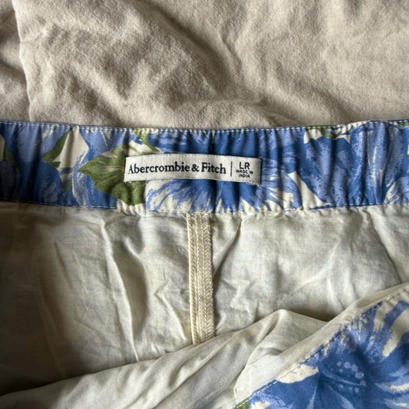 Abercrombie & Fitch Maxi Skirt - Picture 3 of 4